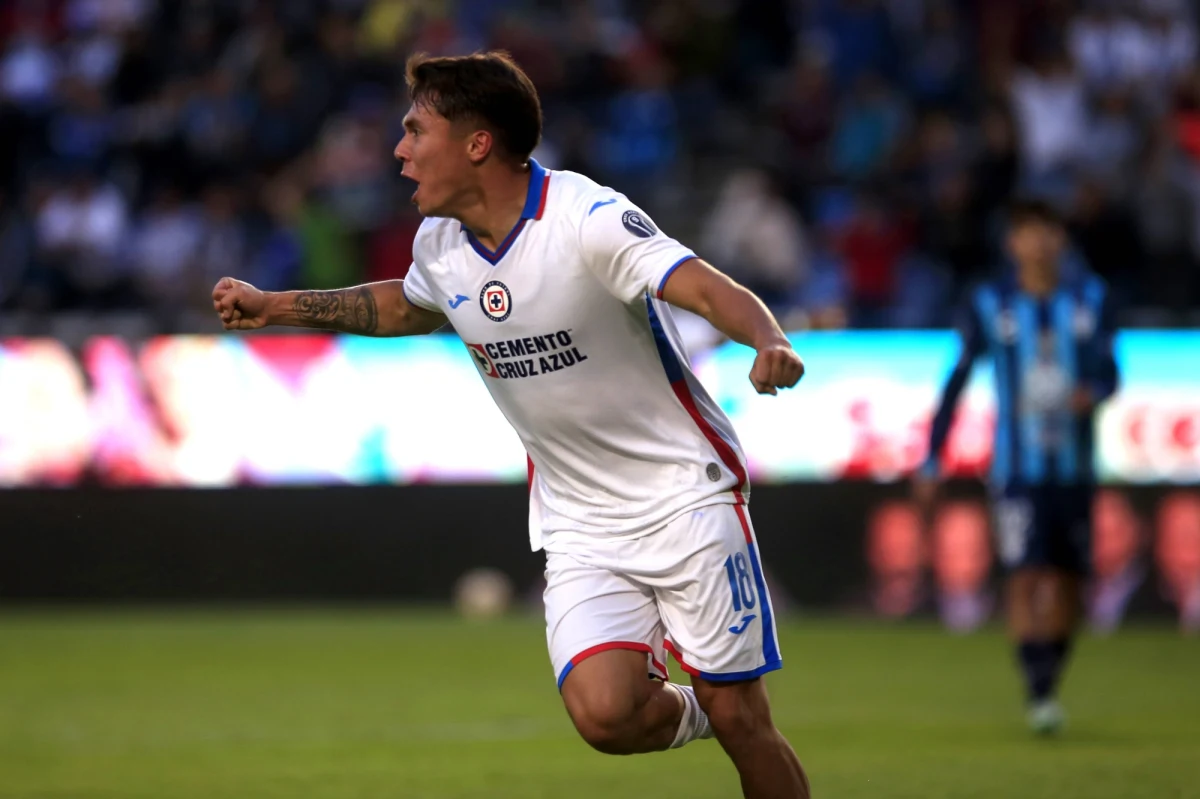 W niemałe kłopoty wpadł meksykański piłkarz FC Kopenhaga Rodrigo Huescas. Duńska prokuratura żąda dla 21-latka deportacji za to, że przekroczył prędkość o 61 kilometrów. To niejedyna sankcja, która grozi sportowcowi.