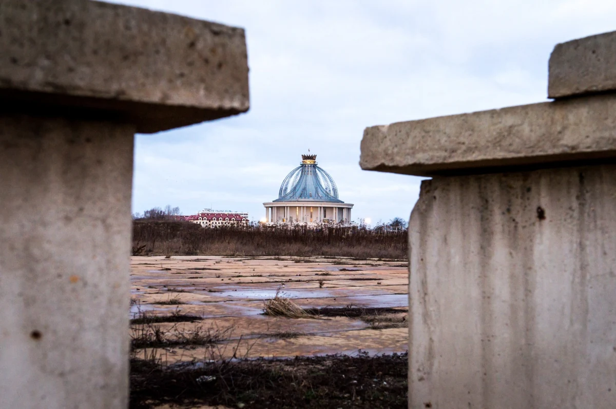 Prokuratura Regionalna w Warszawie wyjaśni, czy w związku z wypłatą odszkodowania dla powiązanej z Tadeuszem Rydzykiem fundacji Lux Veritatis doszło do działania na szkodę PZU oraz oszustwa. Śledczy potwierdzili informacje reportera RMF FM, że chodzi o podejrzenie wypłaty nienależnego roszczenia w wysokości 10 milionów złotych.