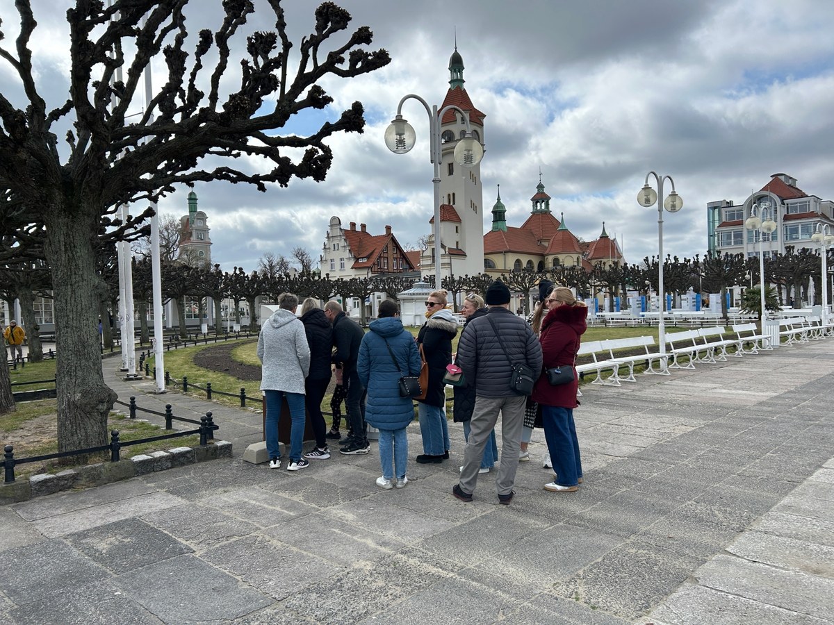 Ruszył sezon na sopockim molo. "Warto zobaczyć, choćby płacąc"