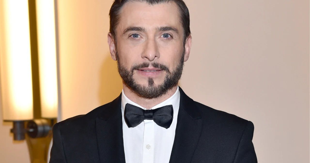 Mało kto zna prawdę o rodzicach Kuszewskiego. Jego ojciec był gwiazdorem