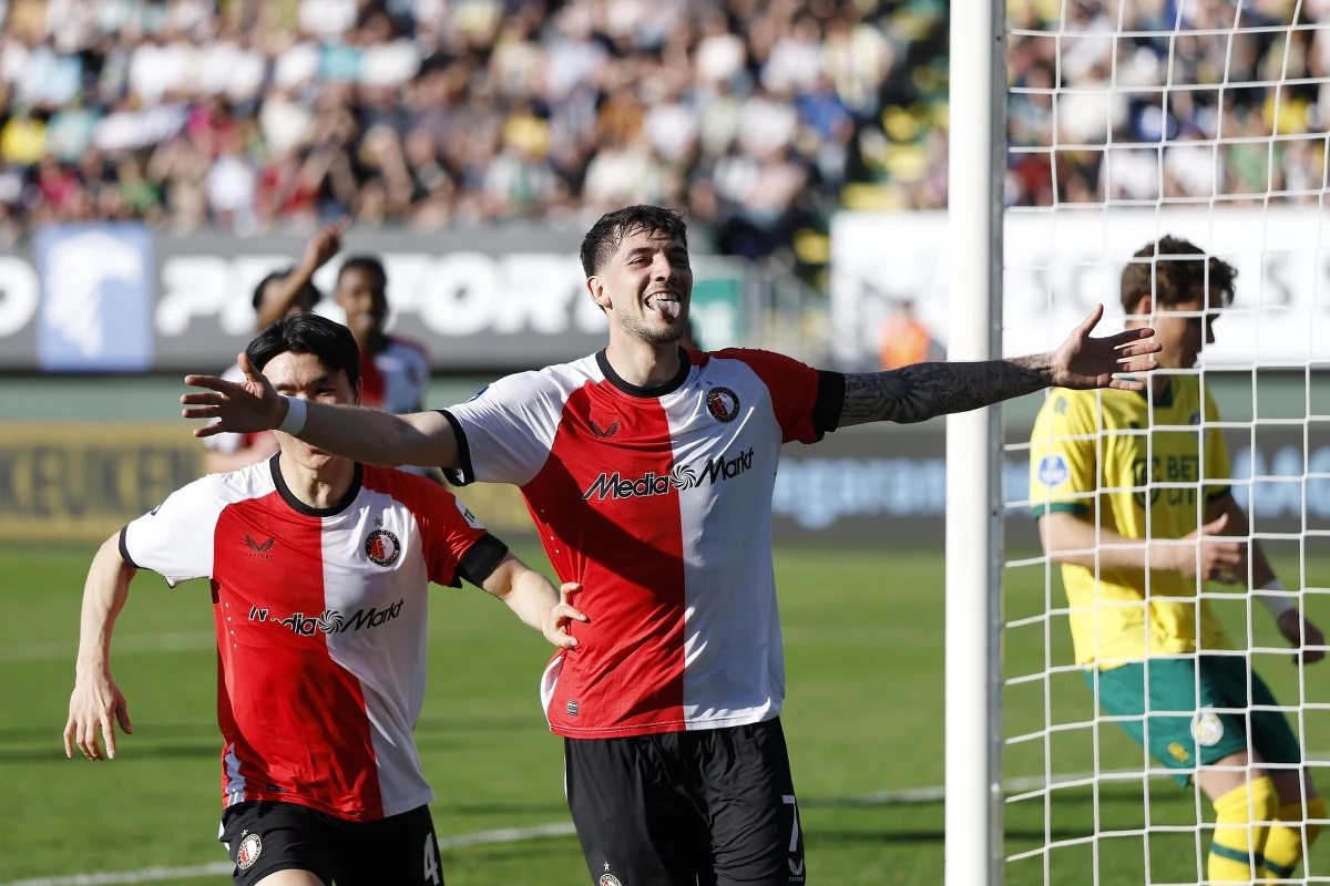 Jakub Moder poprowadził do zwycięstwa Feyenoord Rotterdam. Polak zdobył dwie bramki w wygranym na wyjeździe 2:0 meczu 29. kolejki Eredivisie z Fortuną Sittard. 