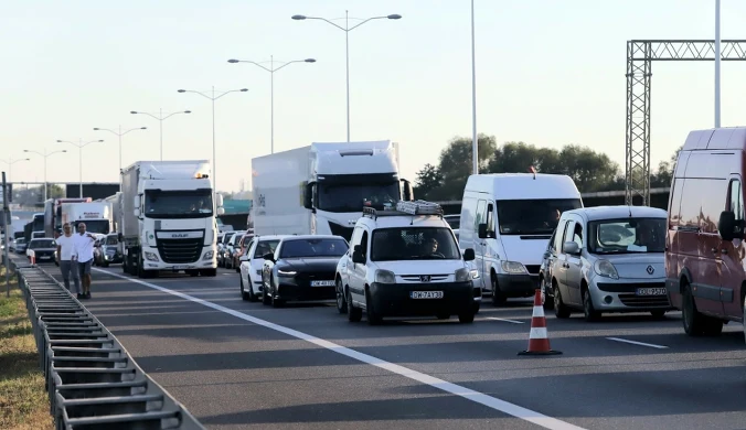 Karambol na obwodnicy Wrocławia. Zderzyło się dziewięć pojazdów