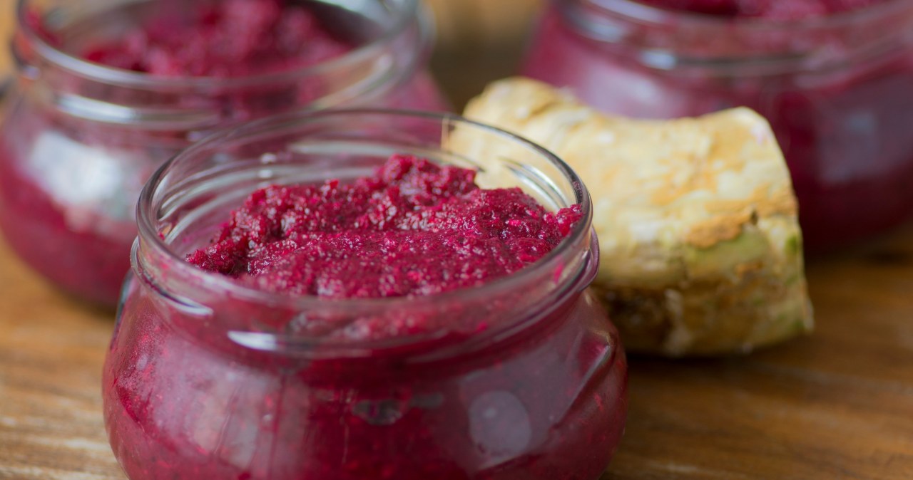 Tradycyjny dodatek do kiełbasy czy jajek. Obowiązkowy na wielkanocnym stole