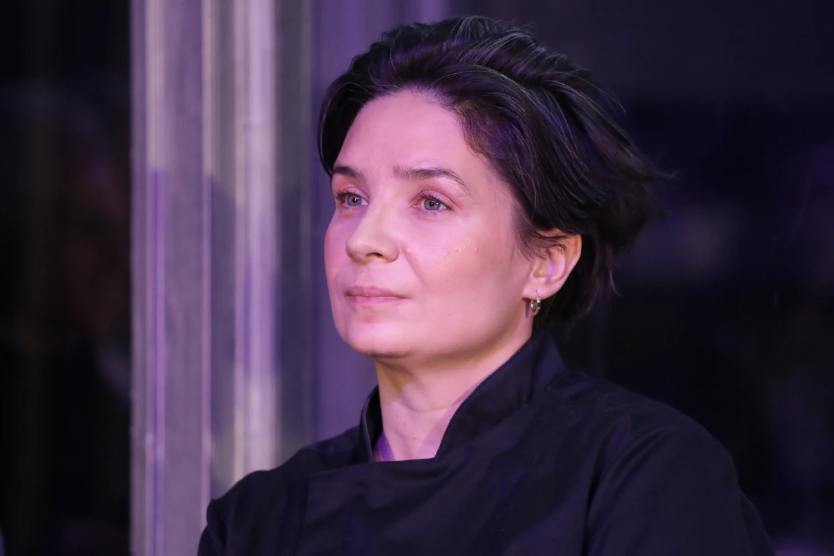 Agnieszka Smoczyńska  - reżyserka takich filmów jak "Córki dancingu", Fuga" czy "Silent Twins" - będzie przewodniczącą międzynarodowego Jury Konkursu Głównego „Wytyczanie Drogi” na festiwalu Mastercard OFF CAMERA. Tegoroczna edycja imprezy wystartuje w Krakowie już 25 kwietnia. Sprzedaż biletów już trwa.