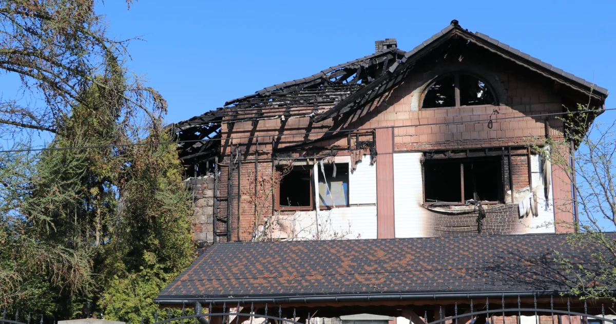 Pod kątem art. 163 Kodeksu karnego, czyli sprowadzenia zdarzenia zagrażającego życiu lub zdrowiu wielu osób albo mieniu w wielkich rozmiarach, prowadzone będzie śledztwo ws. niedzielnego pożaru w Pszowie koło Wodzisławia Śląskiego. Zginęło w nim 5 osób. 