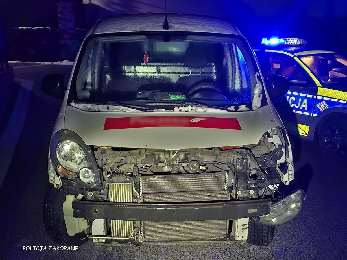 Pijany Ukrainiec uciekał przed policją uszkodzonym autem
