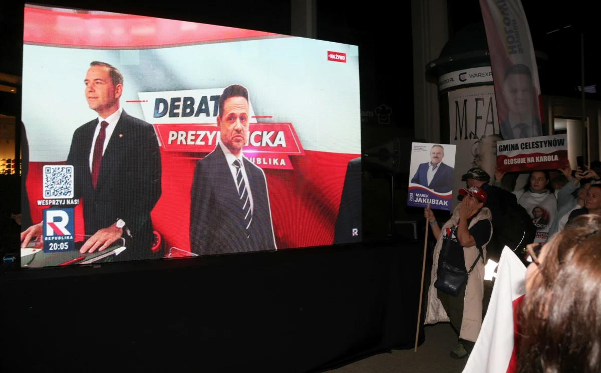 Bezpieczeństwo, gospodarka, służba zdrowia i polityka międzynarodowa – to tematy, które zostały poruszone w poniedziałkowej debacie kandydatów na prezydenta w Telewizji Republika. Było też pytanie o to, ile jest płci. Nie zabrakło happeningów takich jak postawienie w studiu kartonowej podobizny Rafała Trzaskowskiego. "Drodzy rodacy - współczuję wam wyboru, ale poniekąd sami to sobie zrobiliście" – podsumował debatę jeden z kandydatów i dziennikarz Krzysztof Stanowski.