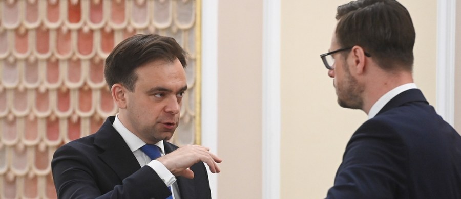 Jaka będzie rola Andrzeja Domańskiego, ministra finansów, po rekonstrukcji rządu? Wiele wskazuje na to, że jego wpływy rosną - donosi "Rzeczpospolita".