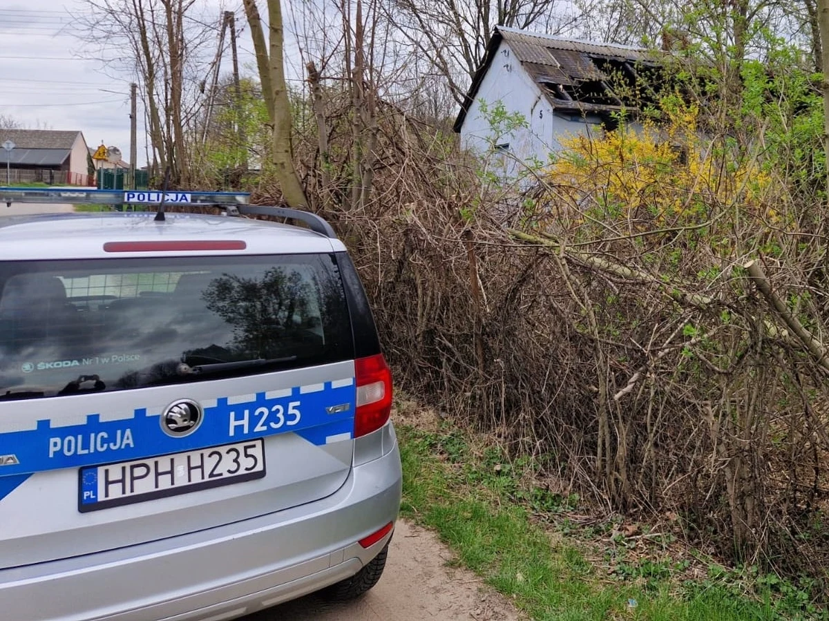 W Skrzyńsku w woj. mazowieckim 41-latek podpalił mieszkanie i budynek gospodarczy. Dzień później sam zadzwonił na policję i do wszystkiego się przyznał. 
   