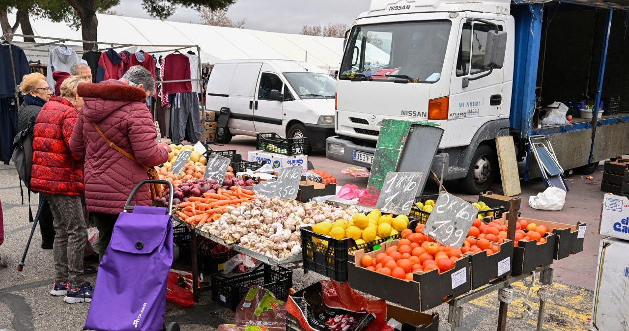 Niespodzianka dla portfeli Polaków. Ceny poszły mocno w dół