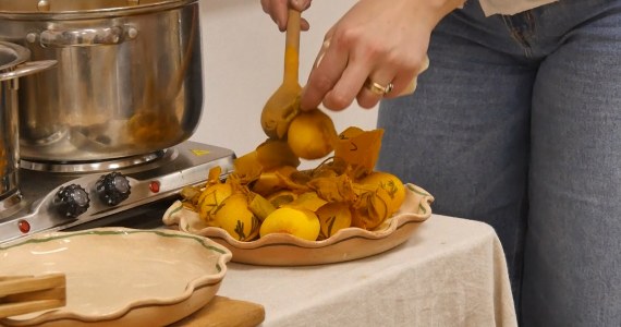 Jak ozdobić pisanki woskiem i naturalnymi barwnikami?