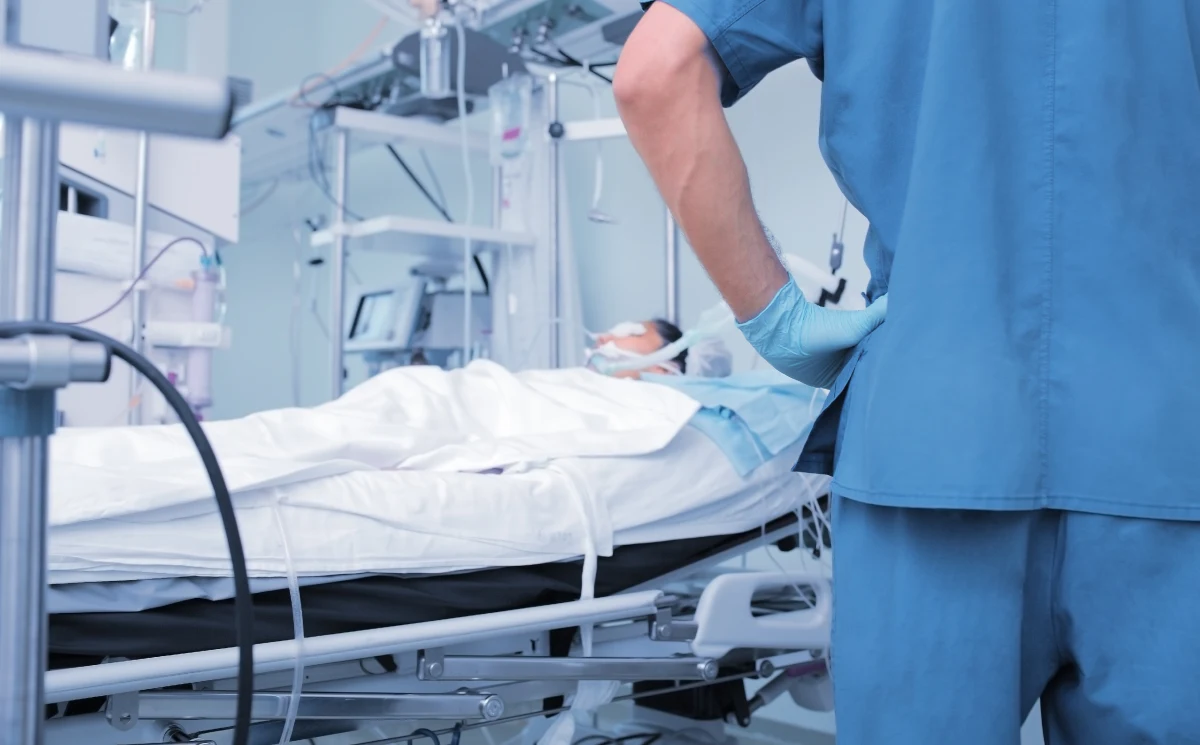 ​O zabicie co najmniej 15 osób podejrzany jest lekarz opieki paliatywnej z Berlina. Początkowo zakładano, że mężczyzna pozbawił życia cztery osoby, ale potem - w toku śledztwa - wyszło, że ofiar jest więcej. Co gorsza, liczba ta może wzrosnąć.