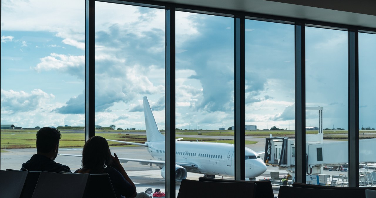 Polskie lotniska notują rekordy. Prezes PPL mówi o tym, co zmienia wojna