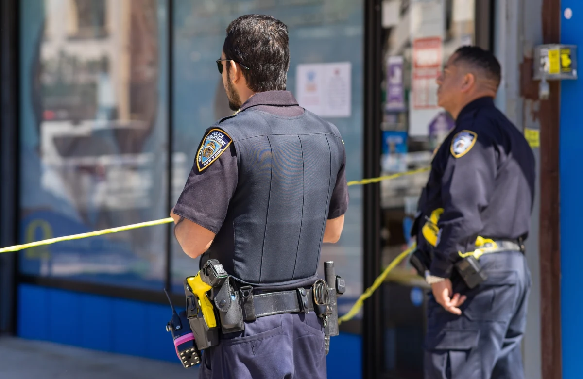 Strzelanina na kampusie Uniwersytetu Stanowego Floryda. Dwie osoby zginęły, a kilka jest rannych. Sprawca został zatrzymany przez policję. Do sprawy odniósł się Donald Trump.