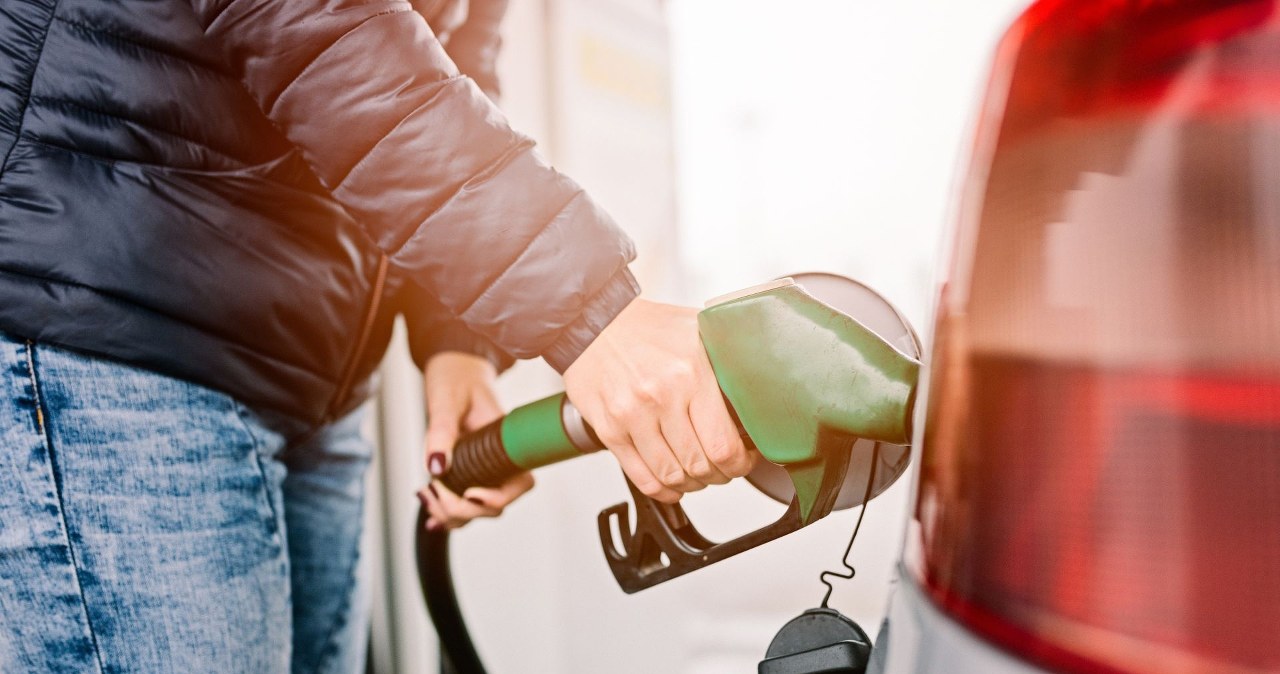 Paliwa zaczną tanieć? Rząd szykuje rozwiązanie, Orlen tnie ceny