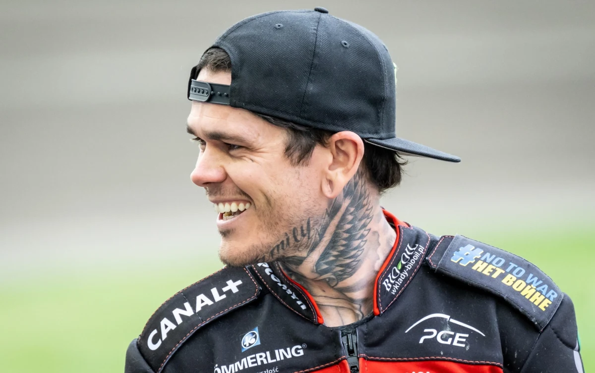 Żużlowiec Tai Woffinden opuścił rzeszowski szpital. Sportowiec pod koniec marca miał poważny wypadek na torze w Krośnie. 