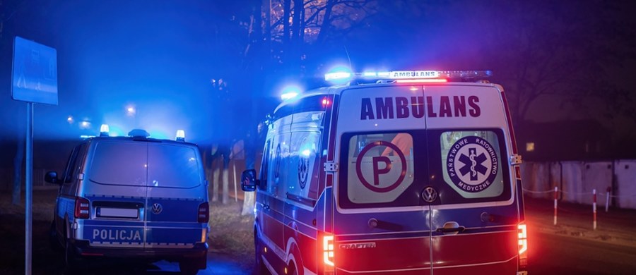 Policjanci z Elbląga (woj. warmińsko-mazurskie) zatrzymali w nocy 21-letniego kierowcę, który w piątek późnym wieczorem śmiertelnie potrącił rowerzystę. Do wypadku doszło na tzw. starej trasie S7 w okolicy wsi Półko.
