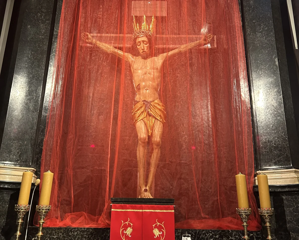 Niezwykła jest historia Krzyża Baryczkowskiego. W tym roku mija pięćset lat, od kiedy ten wyjątkowy krucyfiks, czyli krzyż z figurą Jezusa Chrystusa, sprowadzono do stolicy Polski. Krzyż Baryczkowski można zobaczyć w Archikatedrze świętego Jana Chrzciciela w Warszawie. 