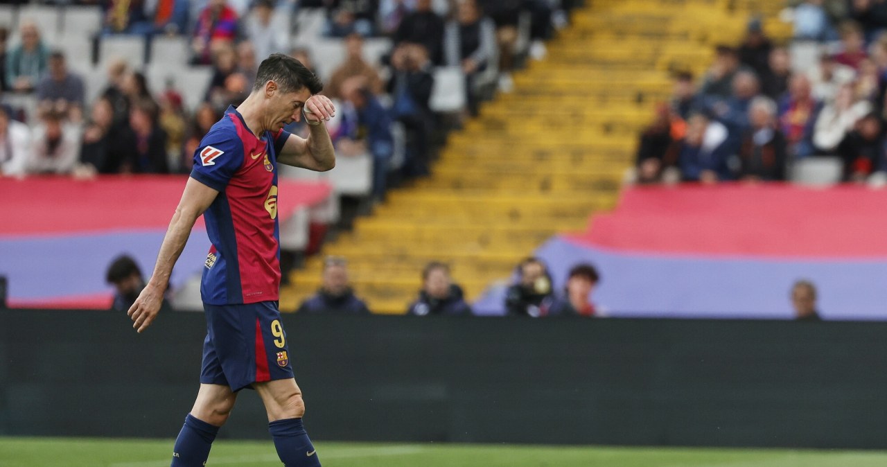 Uraz Roberta Lewandowskiego, będą badania. Hiszpanie kreślą fatalny scenariusz