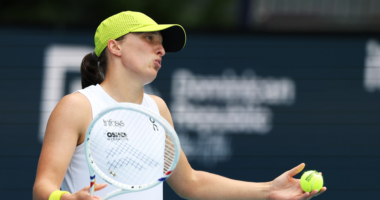 Świątek - Ostapenko już 0:6. Bolesne fakty dla Polki. "Szaleństwo"