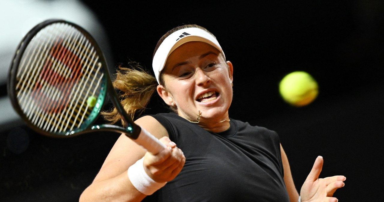 Ostapenko poszła za ciosem. Pogromczyni Świątek ograła kolejną groźną rywalkę i ma finał