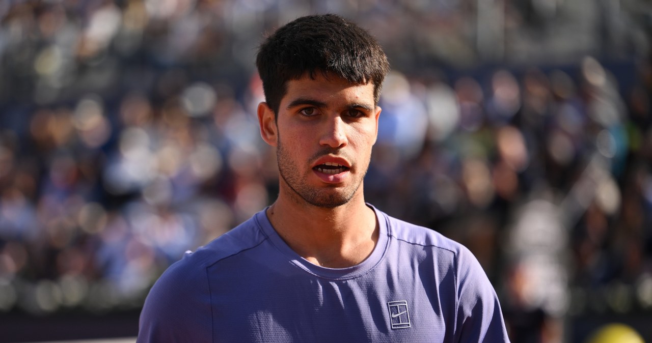 Alarm w obozie Carlosa Alcaraza. Problemy mistrza Roland Garros, czas na badania