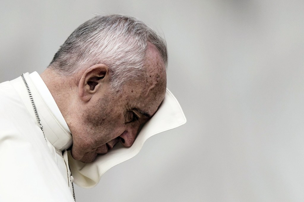 Papież Franciszek na zdj. z 13 kwietnia 2016 r. / fot. ANGELO CARCONI / PAP/EPA ANGELO CARCONI