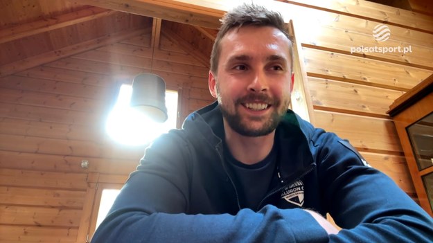 Mateusz Bieniek był gościem programu Polsat SiatCast. Mistrz świata i wicemistrz olimpijski opowiedział o przebiegu pierwszego meczu półfinałowego PlusLigi, przegranym przez jego Wartę Zawiercie.