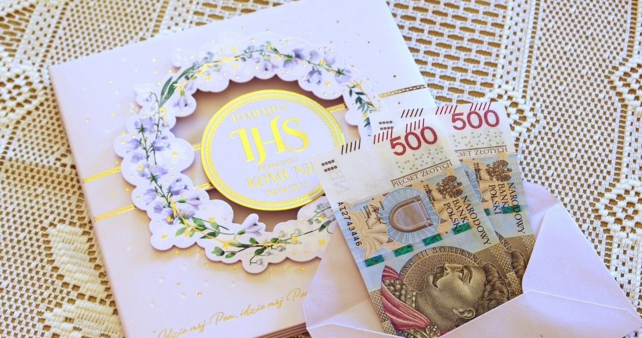 Ile Polacy dają do koperty na komunię w 2025? Niemcy pokazują jak to robić