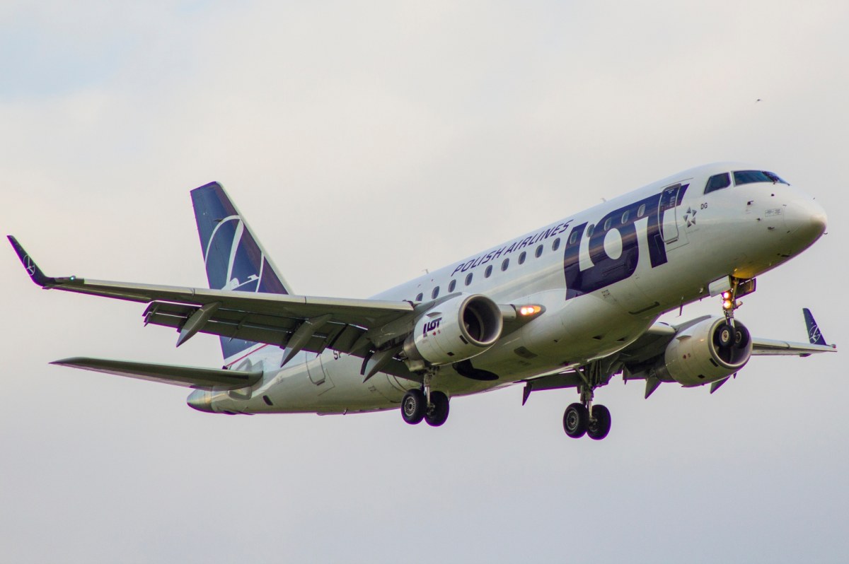 Czy można jeszcze kupić bilet na samolot do Rzymu?