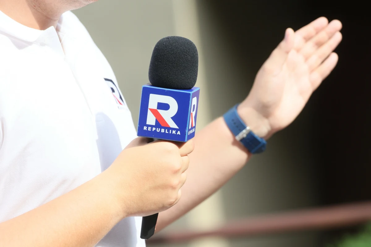 Satelitarny program telewizyjny "Republika Plus" z koncecją. Decyzję w tej sprawie podjęła Krajowa Rada Radiofonii i Telewizji.