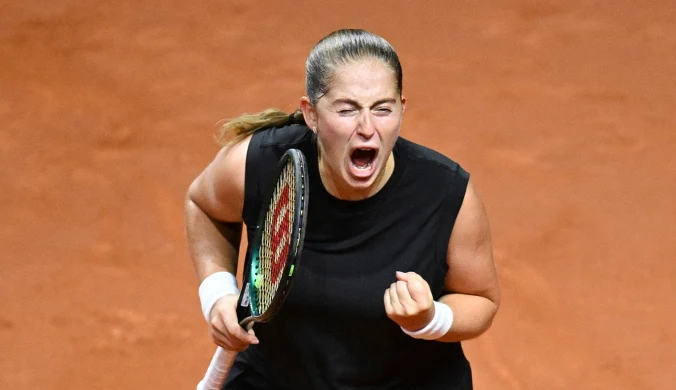 "Koszmar" Igi Świątek odpada z Roland Garros. Koniec marzeń po 87 minutach