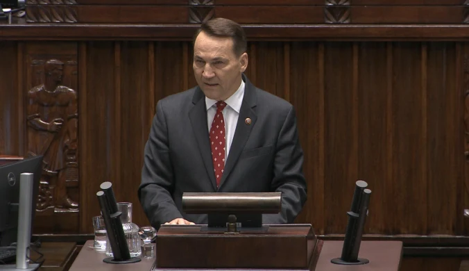 Exposé Radosława Sikorskiego. "Najtrudniejsza sytuacja od dekad"