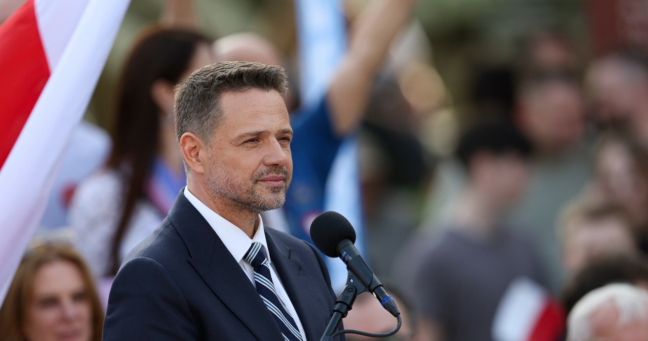 Sondaż: Mentzen stracił 7,5 pkt. proc., tyle samo zyskał Nawrocki