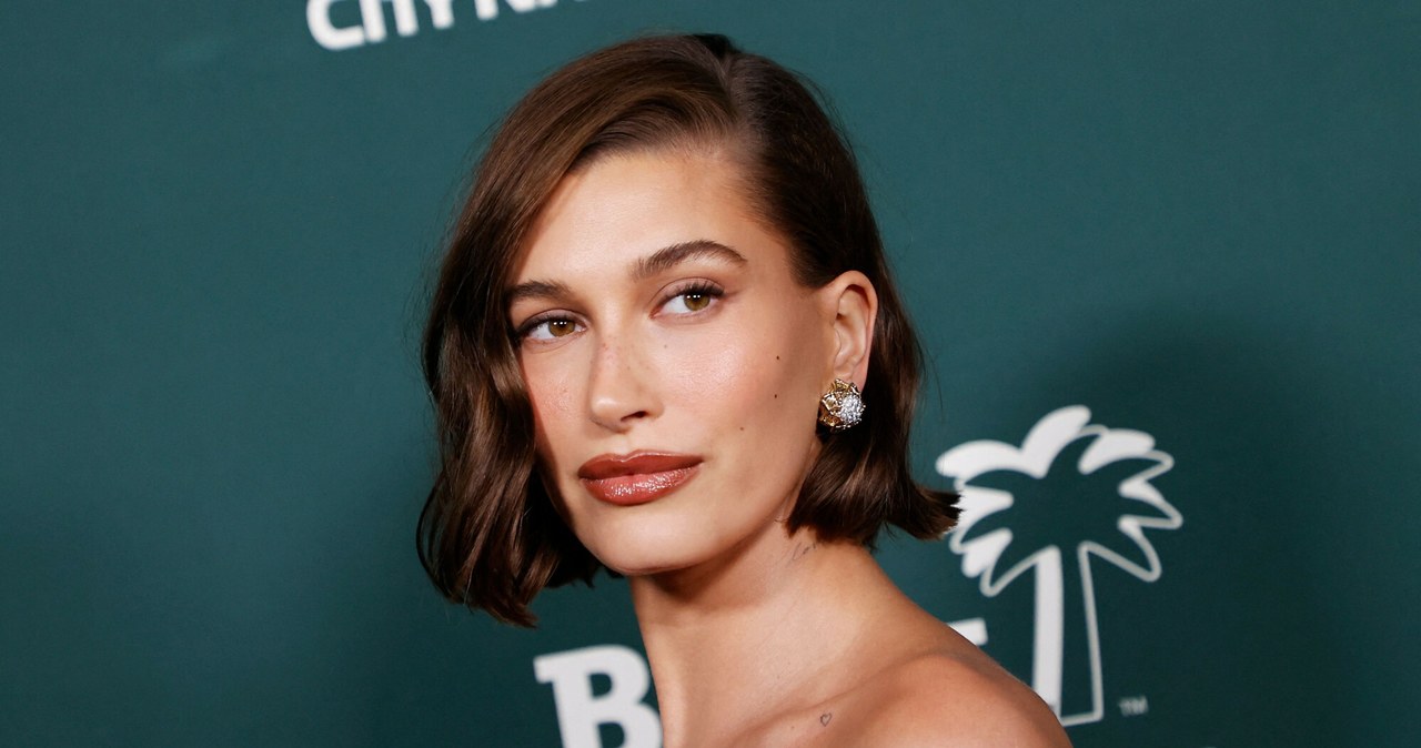 Hailey Bieber w luźnej, letniej stylizacji. Tak świętowała zawodowy sukces wiadomości,aktualności,Interia Hailey Bieber w luźnej, letniej stylizacji. Tak świętowała zawodowy sukces