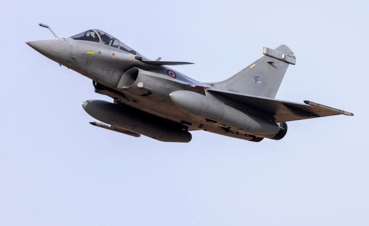 Najpierw do Szwecji, a następnie do Polski i Chorwacji - w ramach misji Pegase Grand Nord 25 Francja wysyła do tych krajów samoloty wojskowe, w tym myśliwce Rafale.