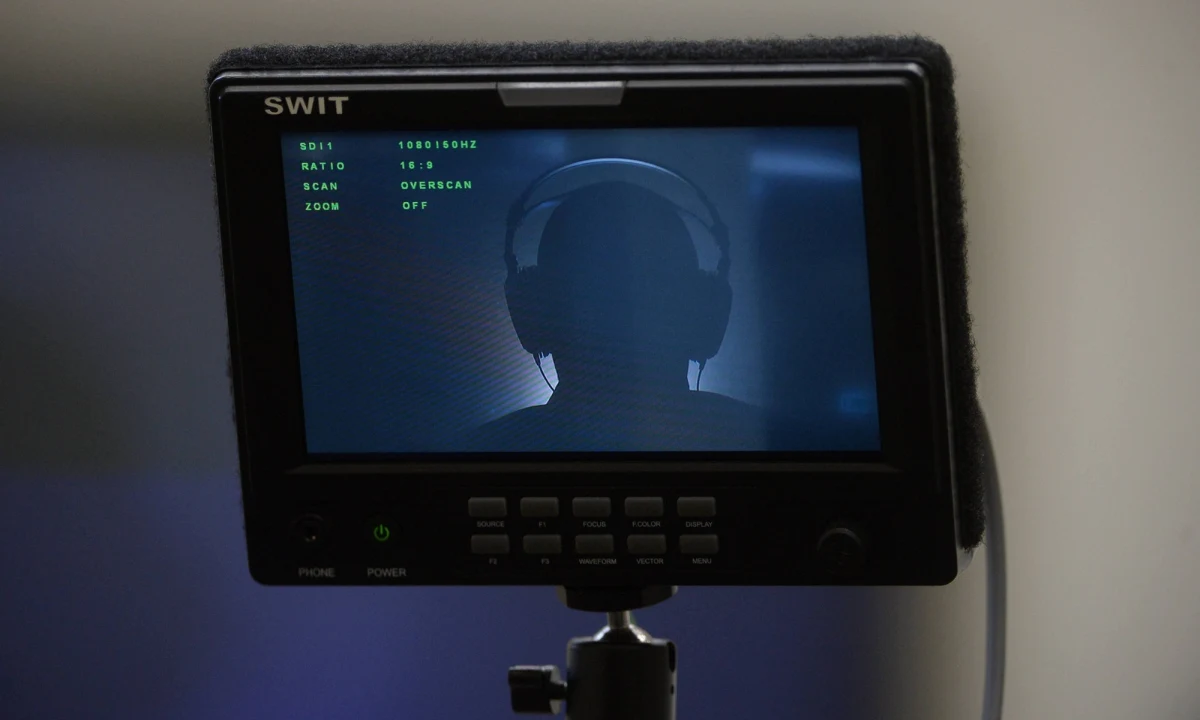 W ubiegłym roku liczba osób objętych tzw. kontrolą operacyjną wyniosła 5 698 osób, czyli prawie 150 osób mniej niż rok wcześniej. Z oficjalnej informacji Prokuratora Generalnego wynika zauważalny spadek liczby podsłuchów, stosowanych przez Centralne Biuro Antykorupcyjne i Agencję Bezpieczeństwa Wewnętrznego.