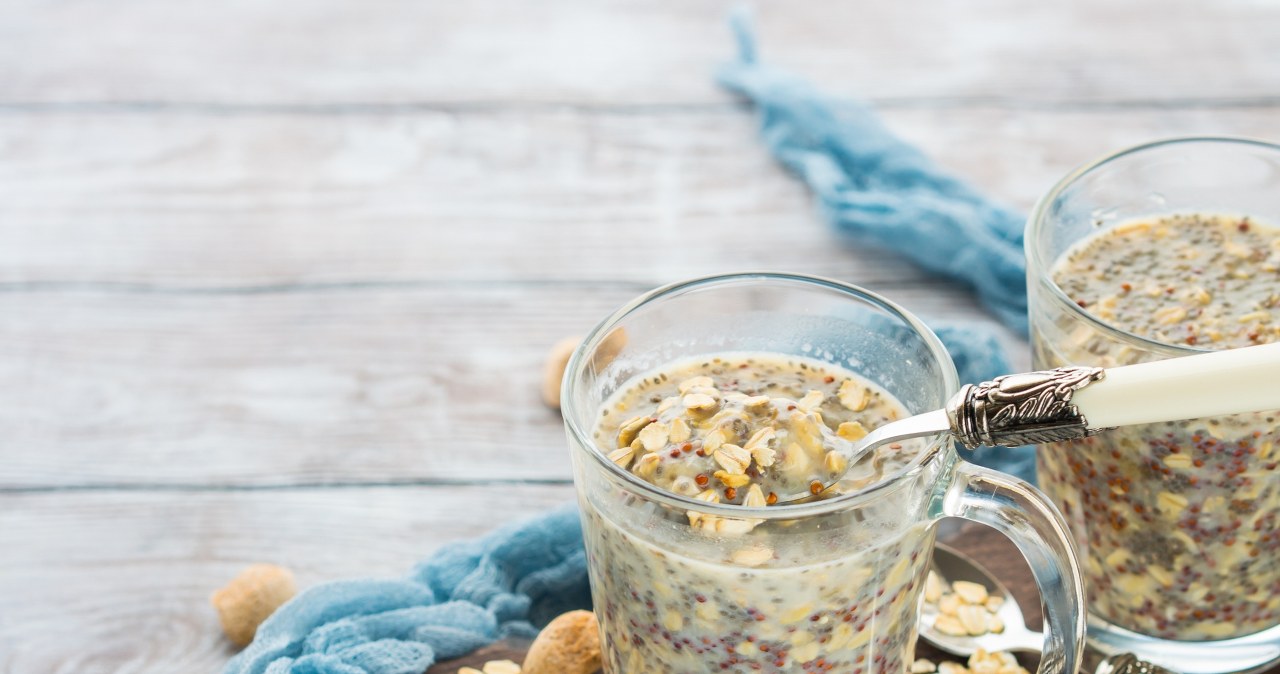 Poranny game changer? Woda owsiano-lniana pomoże ci nie tylko na jelita!