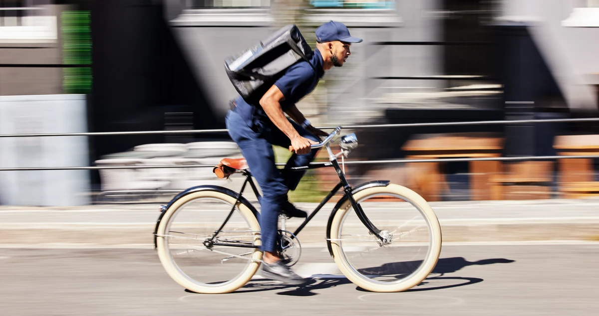 Szykują się zmiany dla rowerzystów poruszających się po drogach Anglii i Walii. W obu państwach ma znacząco wzrosnąć możliwa kara za śmiertelne potrącenie pieszego. Obowiązujące dziś prawo pochodzi z lat 60. XIX wieku.