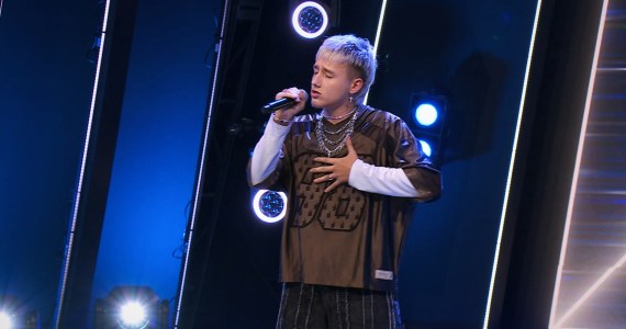 Miłosz Skierski zaprezentował autorski utwór pt. "Bukiety Róż"