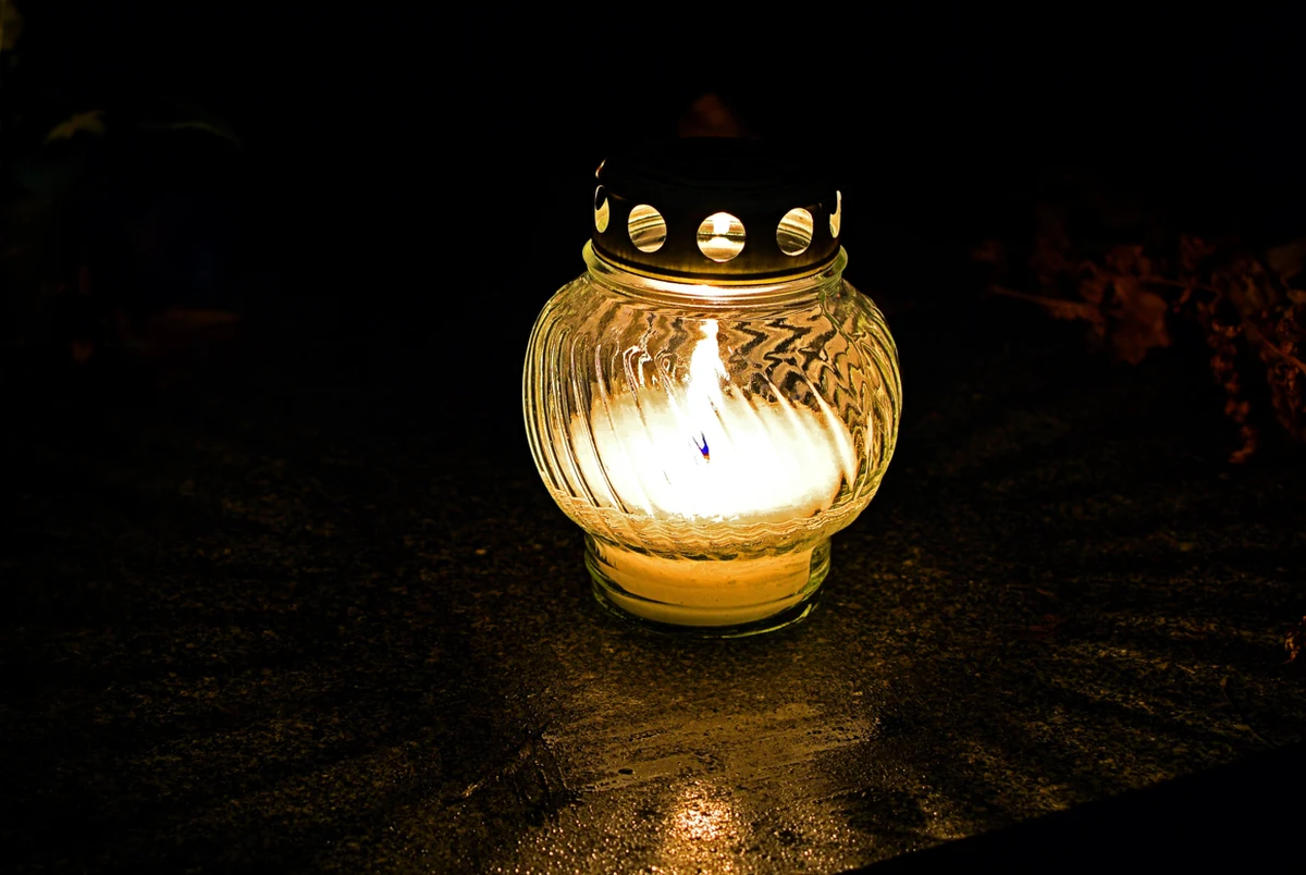 ​Nie żyje Sławomir Kryński - reżyser, scenarzysta i pedagog. Twórca takich filmów jak "Księga wielkich życzeń", "Listy miłosne" czy "To nie tak jak myślisz, kotku" miał 73 lata.