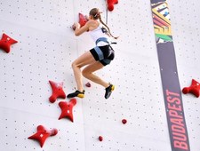 Wspinaczka: Zawody Pucharu Świata na Bali - speed kobiet i mężczyzn - finały