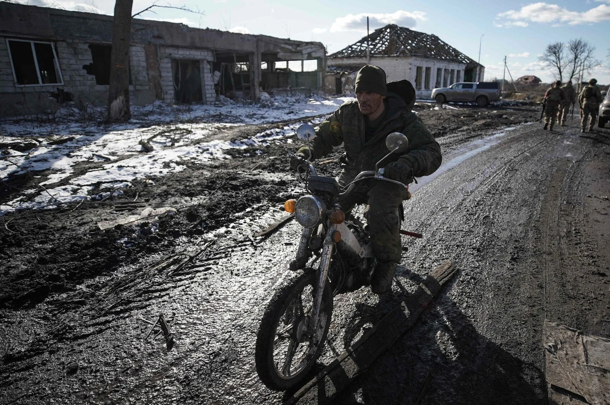 Rosyjskie wojska szykują nową taktykę na najbliższe miesiące walk – podaje Amerykański Instytutów Studiów nad Wojną (ISW). Zdaniem analityków wykorzystane do tego zostaną motocykle. 