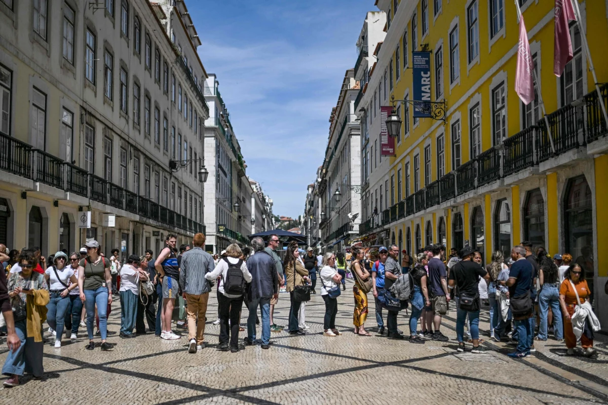 Portugalia uporała się niemal całkowicie z poniedziałkową awarią systemu energetycznego - przekazał to późnym wieczorem premier tego kraju Luis Montenegro. Dodał, że prąd został przywrócony na większości terytorium kontynentalnej części kraju.