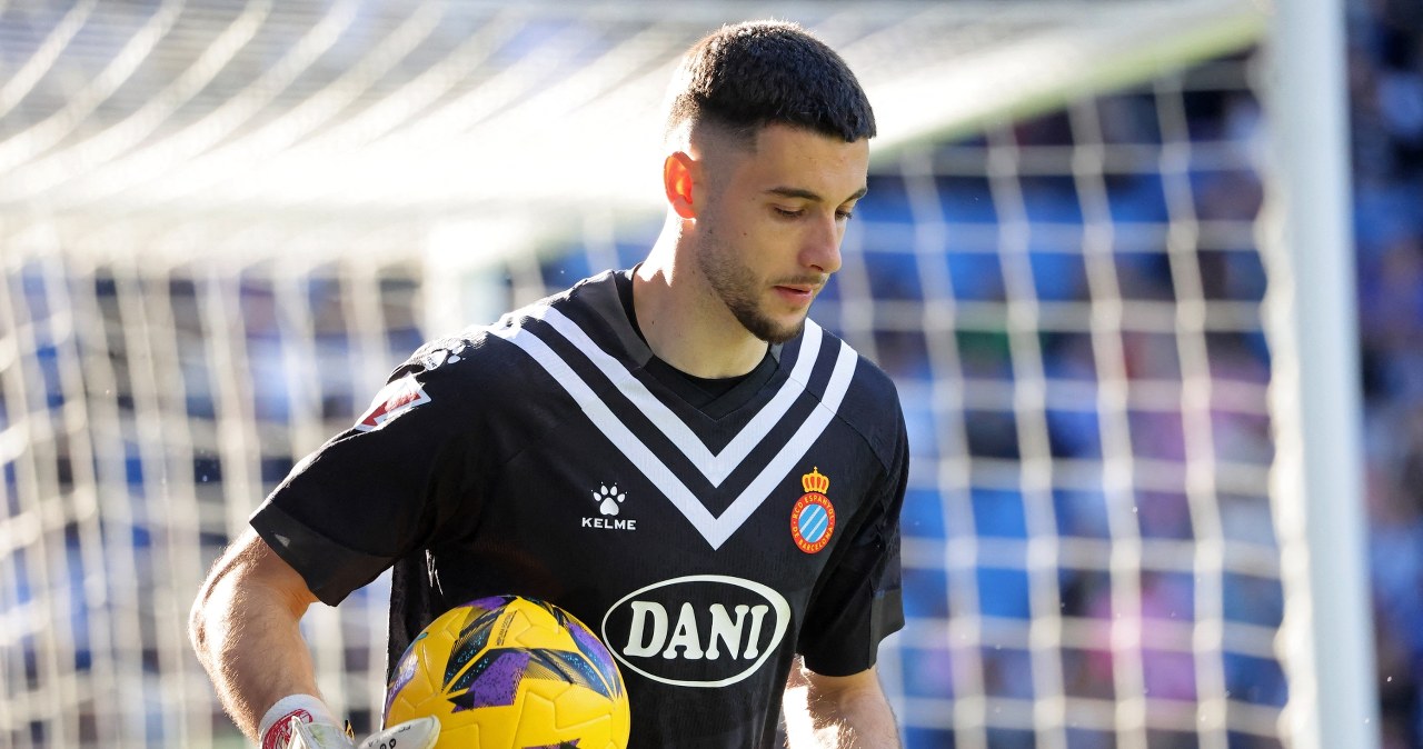 Nietypowy problem rozchwytywanego bramkarza. Nie chcą go widzieć w Barcelonie