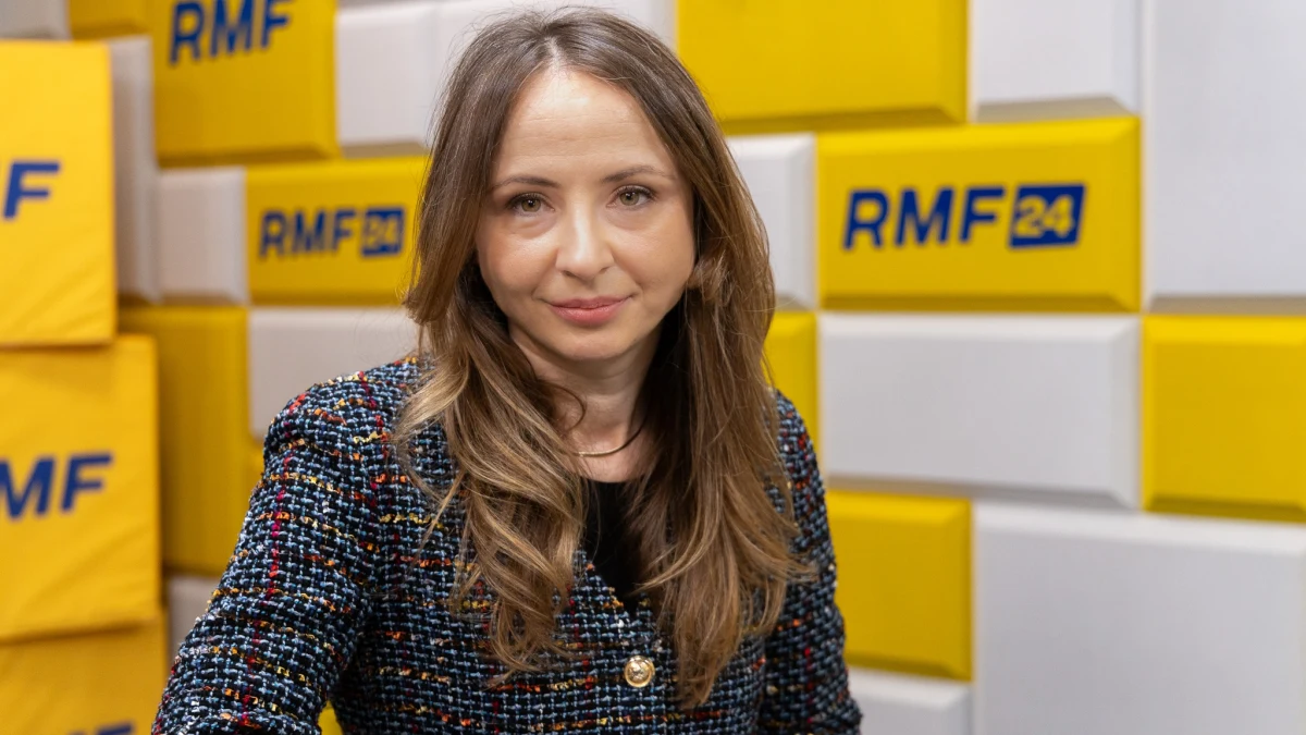 Skrócony tydzień pracy to program pilotażowy, który ruszy jeszcze w tym roku. Jest kierowany do tych pracodawców i ich pracowników, którzy się na to zdecydują. Na jeden projekt będzie można otrzymać maksymalnie do miliona złotych - mówiła w Porannej rozmowie w RMF FM Agnieszka Dziemianowicz-Bąk, szefowa Ministerstwa Rodziny, Pracy i Polityki Społecznej.