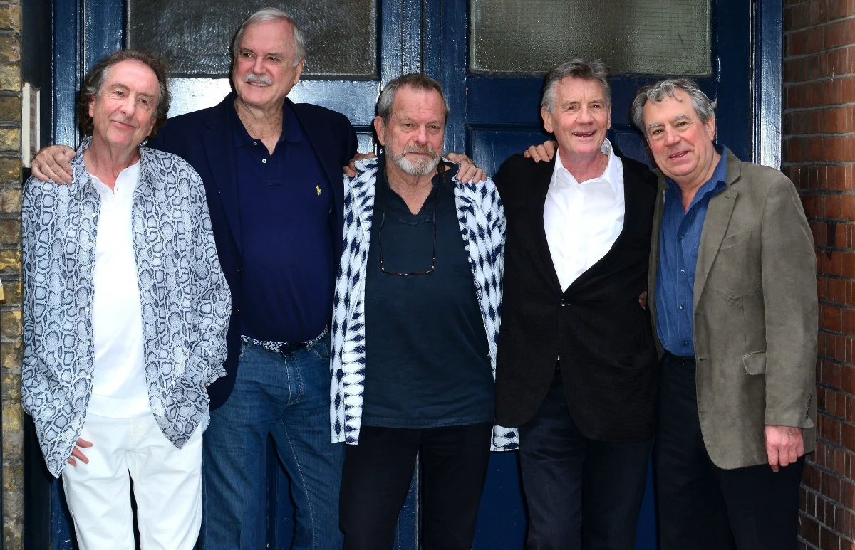 Film "Monty Python i Święty Graal" obchodzi 50. rocznicę powstania. W nadchodzący weekend powróci na ekrany wybranych brytyjskich kin. 