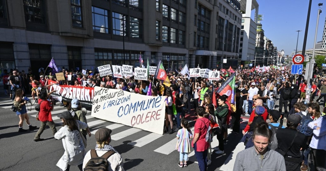 Belgia stanęła, setki ludzi na ulicach. Prokuratura "dokłada cegiełkę"