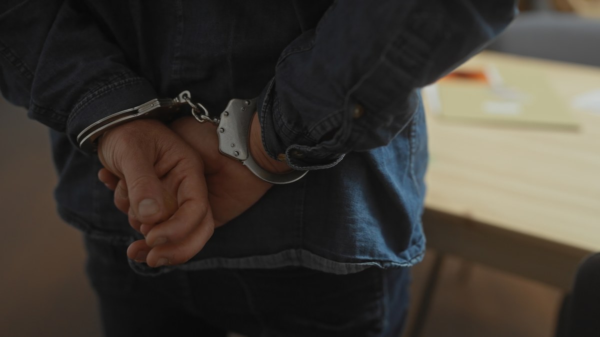 Sąd podjął decyzję o tymczasowym aresztowaniu 33-letniego mężczyzny, podejrzanego o znęcanie się ze szczególnym okrucieństwem nad czwórką małoletnich dzieci w powiecie wejherowskim. Wszystkie miały poniżej ósmego roku życia. 