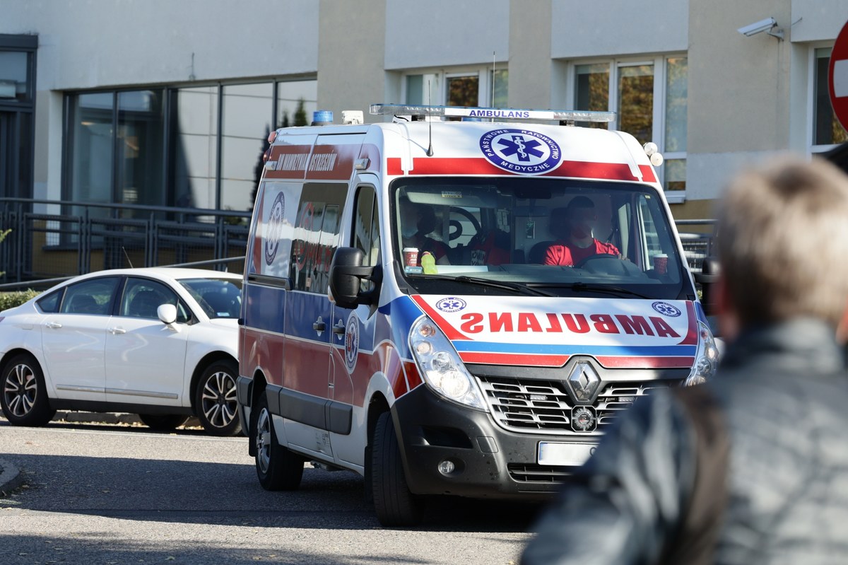 Tragedia w Koninie. Kobieta z dzieckiem wyskoczyła z okna